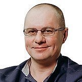 Врач Рощупкин Иван Анатольевич